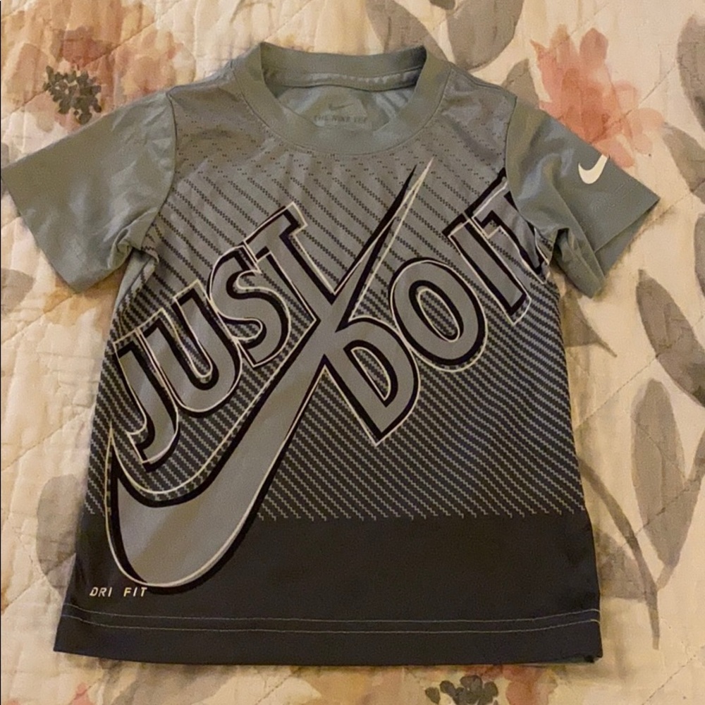 Nike dri fit shirt